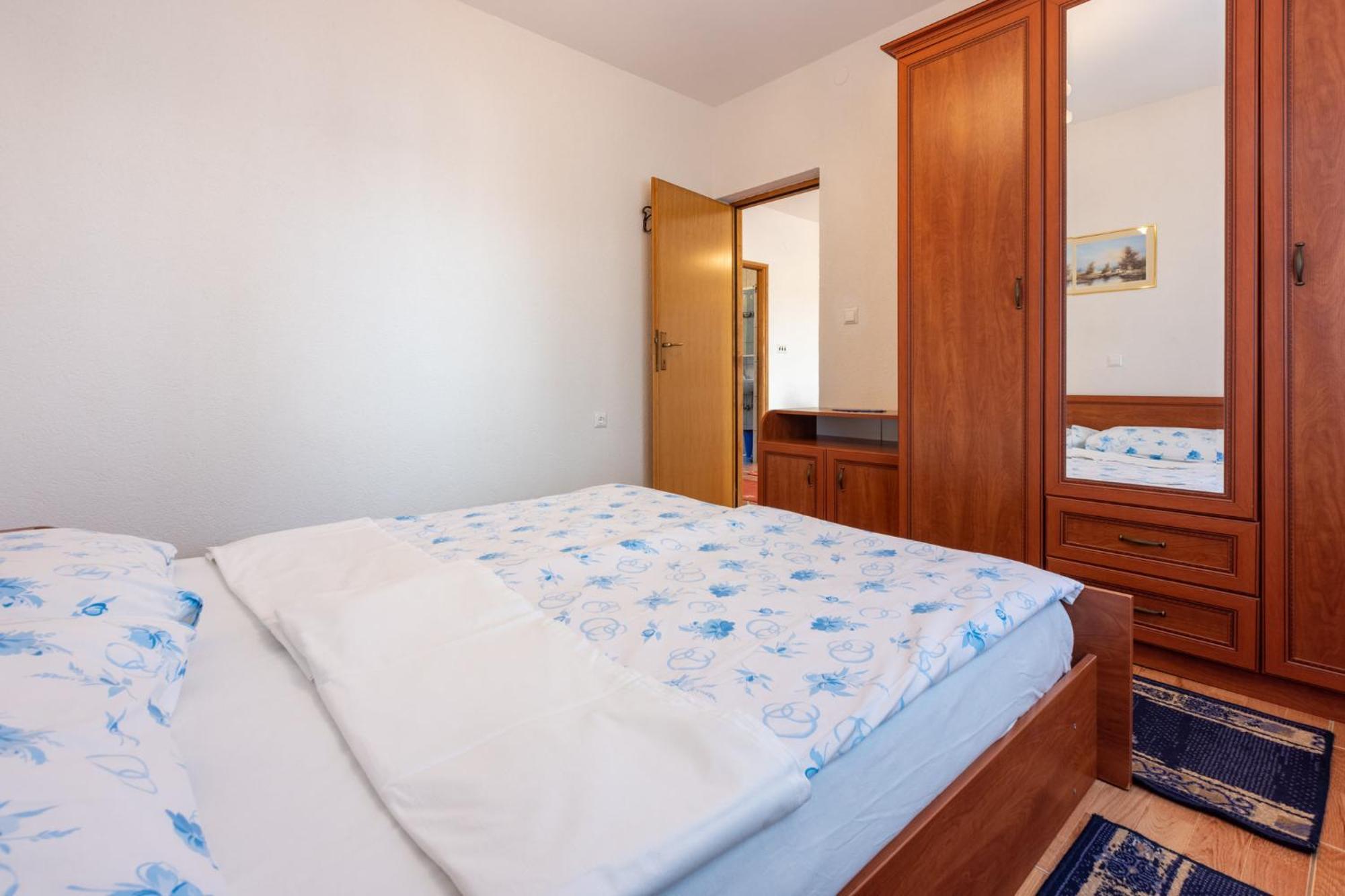 Stipancic Apartment Malinska Exterior foto